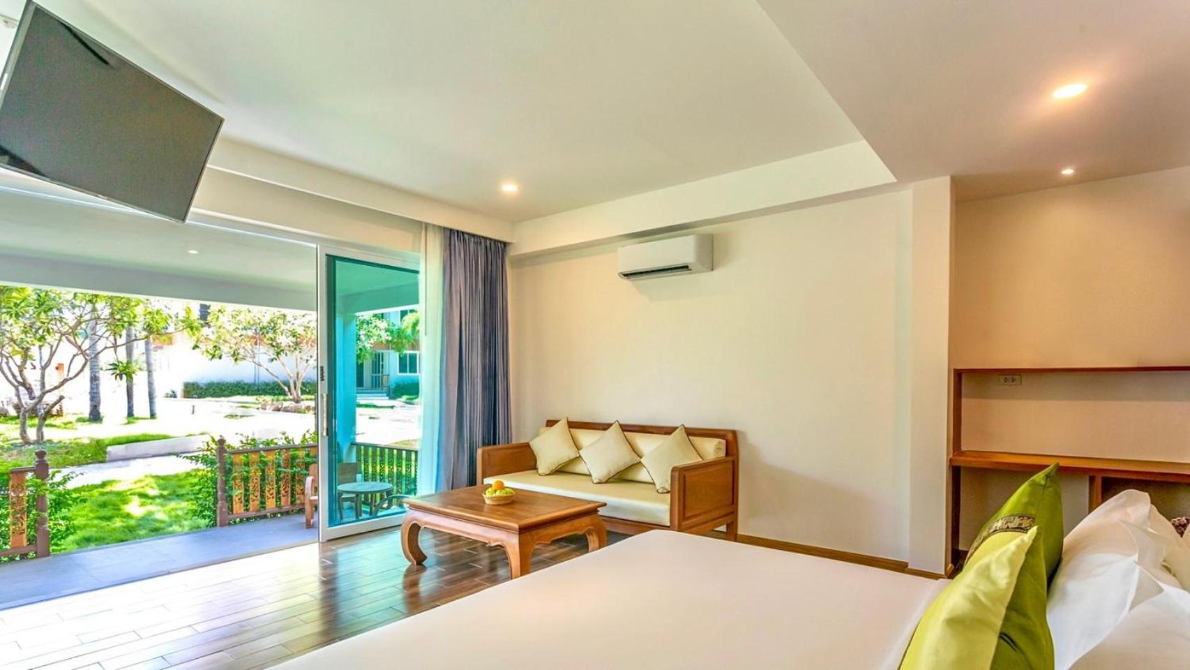 Aura Samui Best Beach Hotel - Sha Plus Lamai Beach  Exterior photo