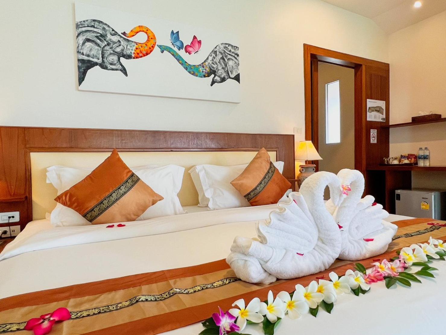 Aura Samui Best Beach Hotel - Sha Plus Lamai Beach  Exterior photo
